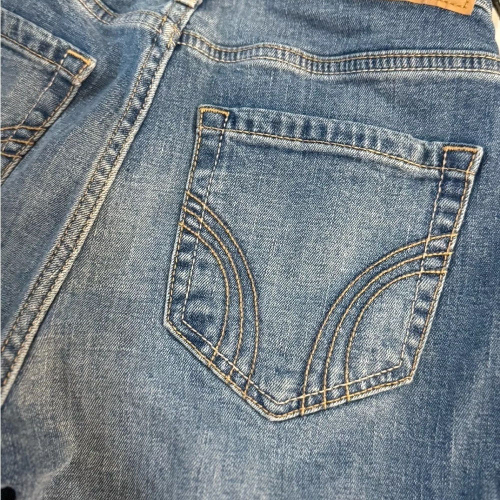 Hollister High Rise PatchWork Rolled Up Hem Jean Shorts Size 25 Or 1 teen​​ - Picture 4 of 5